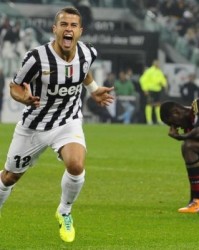  尤文图斯锋线哑火，主场憾负维罗纳  