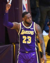  法甲冬窗关闭倒计时，巴黎压哨签下新后卫  