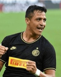  曼联旧将弑旧主，卡塞米罗红牌成转折  